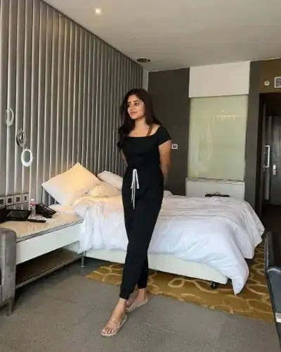 Call Girls Naraini Cash On Delivery